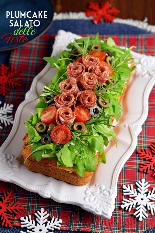 Plumcake salato delle Feste (con pomodori secchi e farcia al basilico)